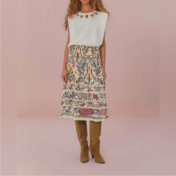 NW Anthropologie x Farm Rio Beaded Flowers Muscle Tee - white combo - medium - Picture 3 of 5